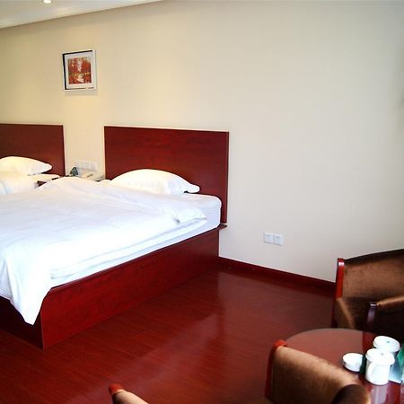 Greentree Inn Xi'An Railway Station Airport Bus Wulukou Subway Station Business Hotel Екстериор снимка